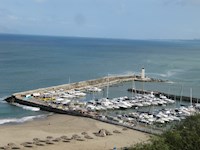 Cristina y su tío Fernando - Mónica Giersbach - E-Book