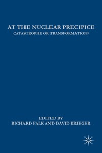 At the Nuclear Precipice - D. Krieger - E-Book